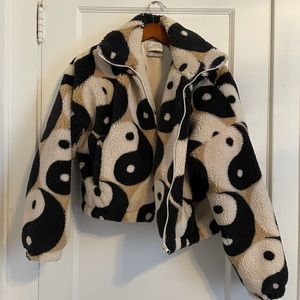 Urban Outfitters Yin Yang Cropped Sherpa Fleece Zip Up Jacket